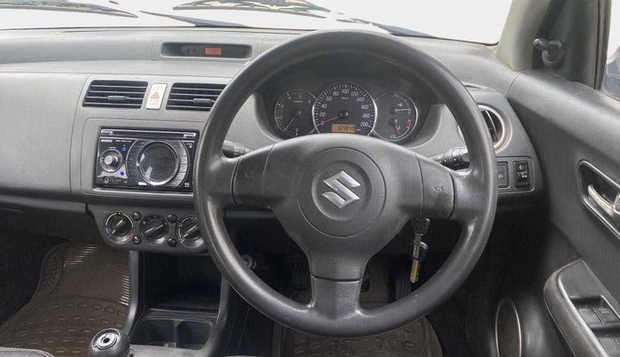2010 Maruti Swift VDI, Diesel, Manual, 1,04,842 km, Steering Wheel Close Up