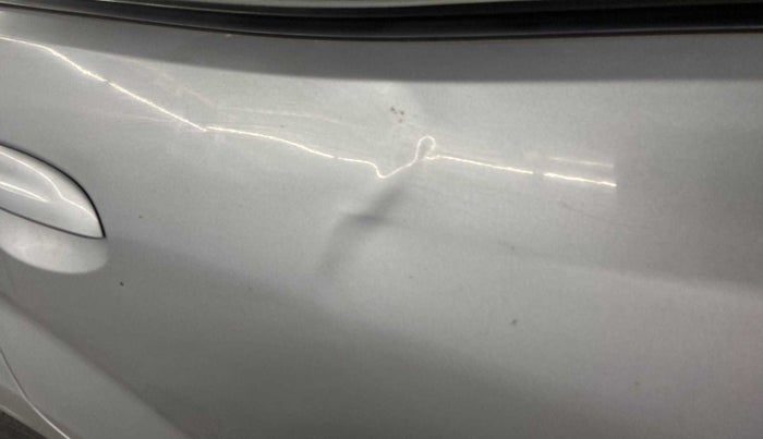2019 Hyundai NEW SANTRO MAGNA, Petrol, Manual, 28,741 km, Right rear door - Minor scratches
