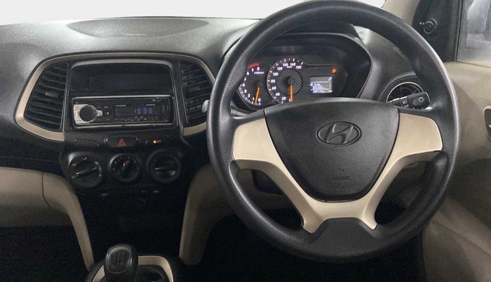 2019 Hyundai NEW SANTRO MAGNA, Petrol, Manual, 28,413 km, Steering Wheel Close Up