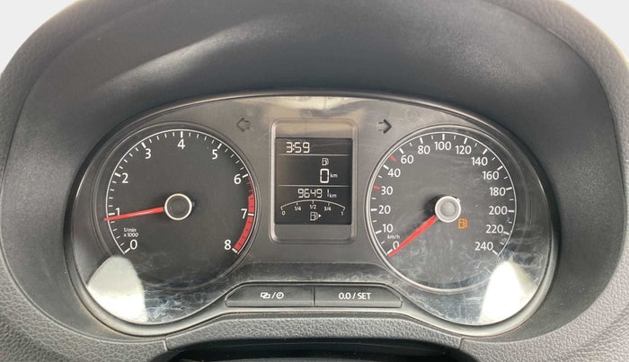 2016 Volkswagen Ameo HIGHLINE1.2L, Petrol, Manual, 96,487 km, Odometer Image