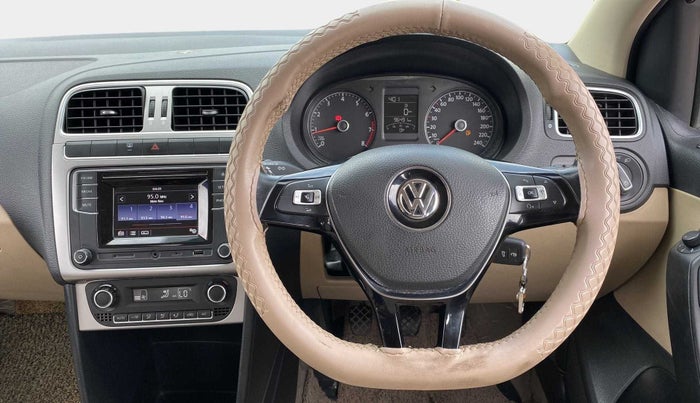 2016 Volkswagen Ameo HIGHLINE1.2L, Petrol, Manual, 96,487 km, Steering Wheel Close Up