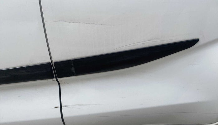 2017 Datsun Redi Go S 1.0 AMT, Petrol, Automatic, 25,834 km, Rear left door - Minor scratches