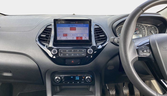 2019 Ford New Figo TITANIUM 1.2 PETROL MT, Petrol, Manual, 12,408 km, Air Conditioner