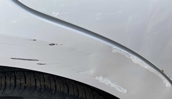 2019 Ford New Figo TITANIUM 1.2 PETROL MT, Petrol, Manual, 12,408 km, Right quarter panel - Minor scratches