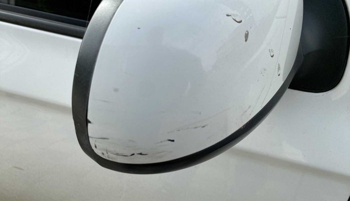 2012 Hyundai i20 MAGNA (O) 1.2, Petrol, Manual, 67,741 km, Right rear-view mirror - Minor scratches