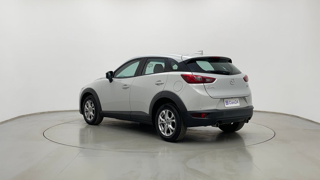 Left Back Diagonal (45- Degree) View