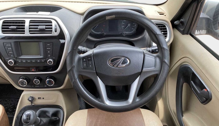 2022 Mahindra BOLERO NEO N 8, Diesel, Manual, 11,170 km, Steering Wheel Close Up