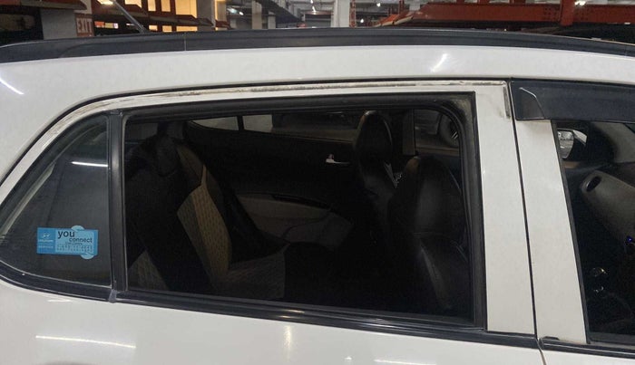 2016 Hyundai Grand i10 SPORTZ 1.2 KAPPA VTVT, Petrol, Manual, 67,236 km, Right rear door - Door visor damaged