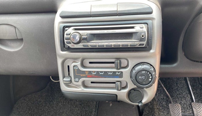 2010 Hyundai Santro Xing GL, Petrol, Manual, 65,916 km, Infotainment system - MP3 player - Not Working
