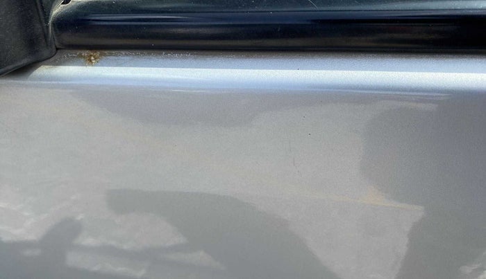 2012 Maruti Wagon R 1.0 LXI, Petrol, Manual, 89,945 km, Front passenger door - Slight discoloration
