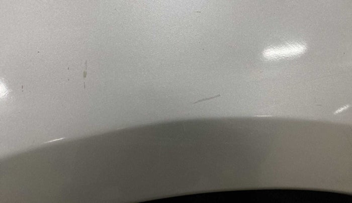 2014 Maruti Swift VXI, Petrol, Manual, 80,580 km, Right quarter panel - Minor scratches