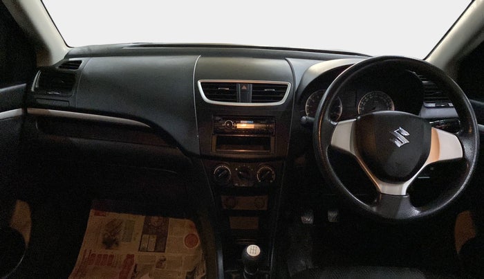 2014 Maruti Swift VXI, Petrol, Manual, 80,580 km, Dashboard