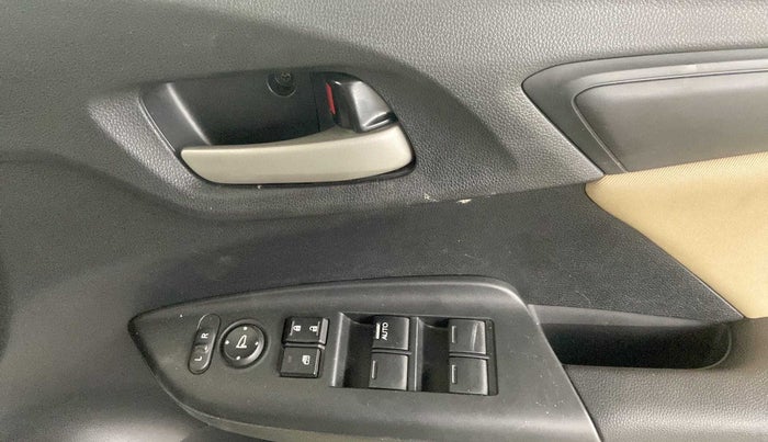 2019 Honda Jazz 1.2L I-VTEC V, Petrol, Manual, 13,597 km, Driver Side Door Panels Control