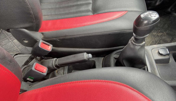 2019 Renault Kwid RXL, Petrol, Manual, 16,158 km, Gear Lever