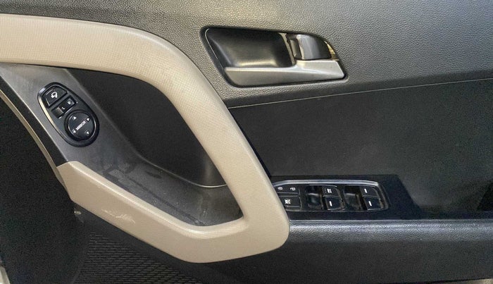 2016 Hyundai Creta SX PLUS 1.6 PETROL, Petrol, Manual, 74,459 km, Driver Side Door Panels Control