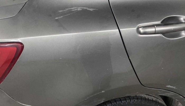 2017 Maruti Dzire VXI AMT, Petrol, Automatic, 43,457 km, Right quarter panel - Minor scratches