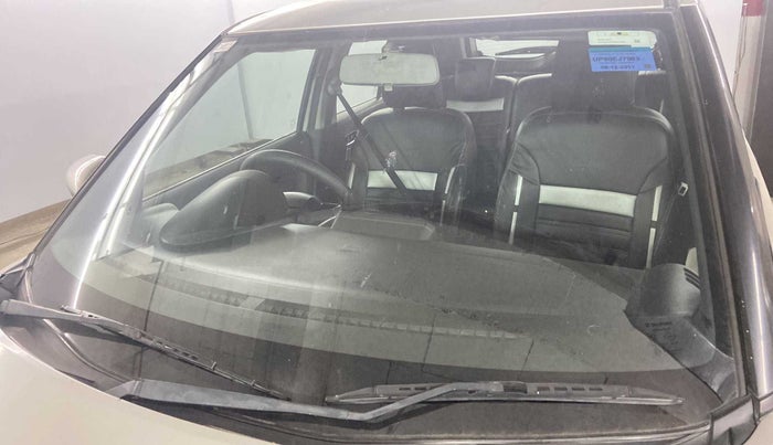 2017 Maruti IGNIS ZETA 1.2, Petrol, Manual, 77,184 km, Front windshield - Minor spot on windshield