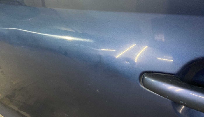 2016 Maruti Baleno DELTA PETROL 1.2, Petrol, Manual, 27,144 km, Front passenger door - Slightly dented