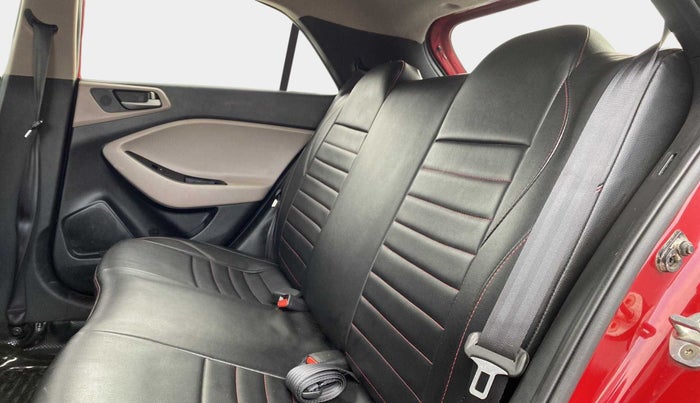 2016 Hyundai Elite i20 SPORTZ 1.2, Petrol, Manual, 86,556 km, Right Side Rear Door Cabin