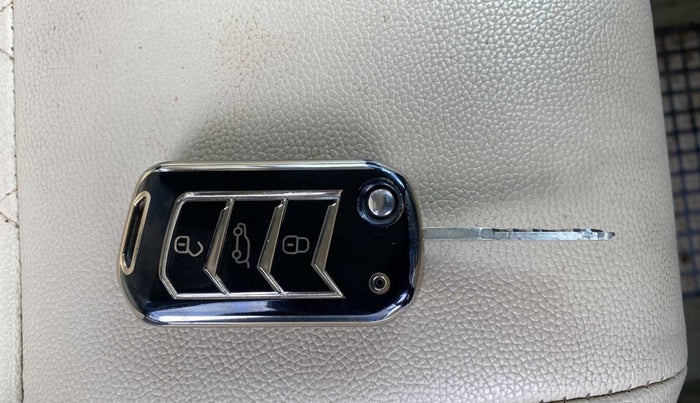 2020 Mahindra Scorpio S9, Diesel, Manual, 71,987 km, Key Close Up