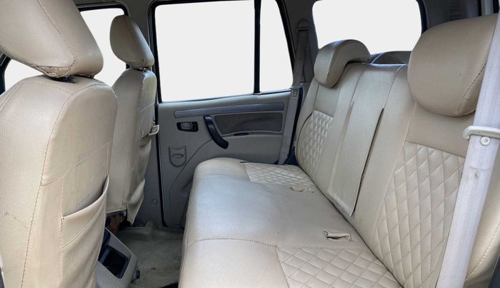2020 Mahindra Scorpio S9, Diesel, Manual, 71,987 km, Right Side Rear Door Cabin