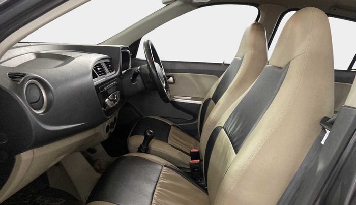 2017 Maruti Alto K10 VXI, Petrol, Manual, 25,052 km, Right Side Front Door Cabin