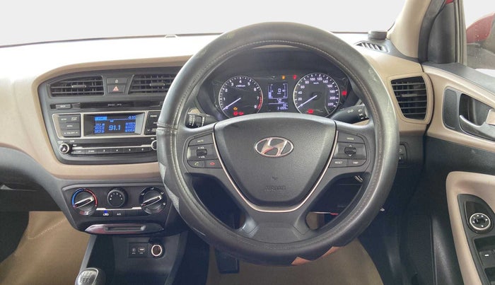 2017 Hyundai Elite i20 MAGNA 1.2, Petrol, Manual, 31,196 km, Steering Wheel Close Up