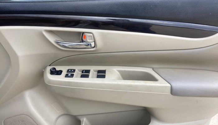 2016 Maruti Ciaz ZXI, Petrol, Manual, 89,801 km, Driver Side Door Panels Control