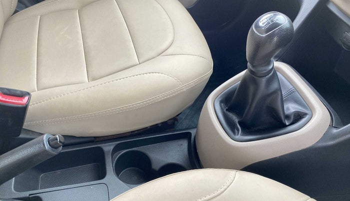 2018 Hyundai Grand i10 MAGNA 1.2 KAPPA VTVT, Petrol, Manual, 32,763 km, Driver Side Adjustment Panel