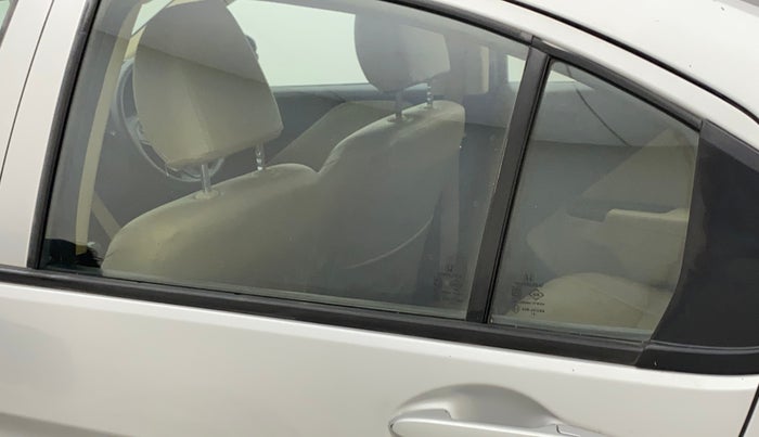 2014 Honda City 1.5L I-VTEC S MT, Petrol, Manual, 44,483 km, Rear left door - Weather strip has minor damage