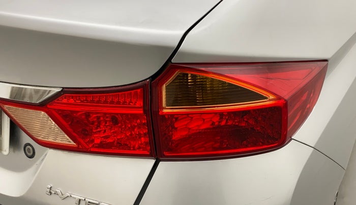 2014 Honda City 1.5L I-VTEC S MT, Petrol, Manual, 44,483 km, Right tail light - Minor scratches