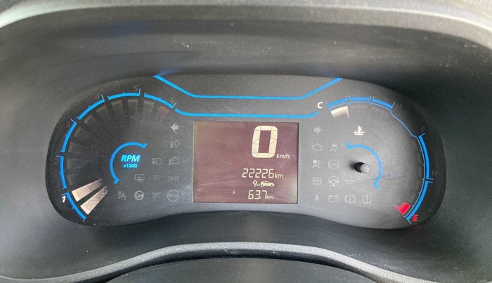 2020 Renault Kwid RXT 1.0 (O), Petrol, Manual, 22,214 km, Odometer Image