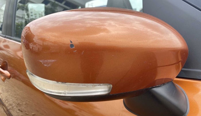 2017 Maruti Baleno DELTA PETROL 1.2, Petrol, Manual, 1,11,012 km, Right rear-view mirror - Minor scratches