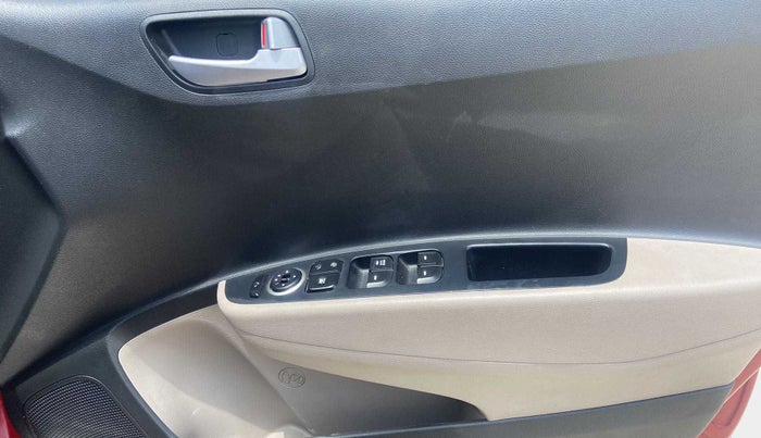 2017 Hyundai Grand i10 SPORTZ (O) AT 1.2 KAPPA VTVT, Petrol, Automatic, 31,065 km, Driver Side Door Panels Control