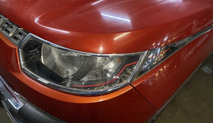 2016 Mahindra Kuv100 K8 5 STR, Petrol, Manual, 27,455 km, Left headlight - Minor scratches