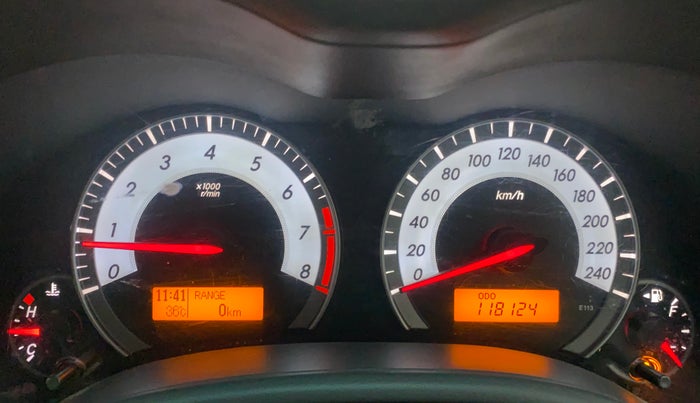 2013 Toyota Corolla Altis GL PETROL, Petrol, Manual, 1,18,123 km, Odometer Image