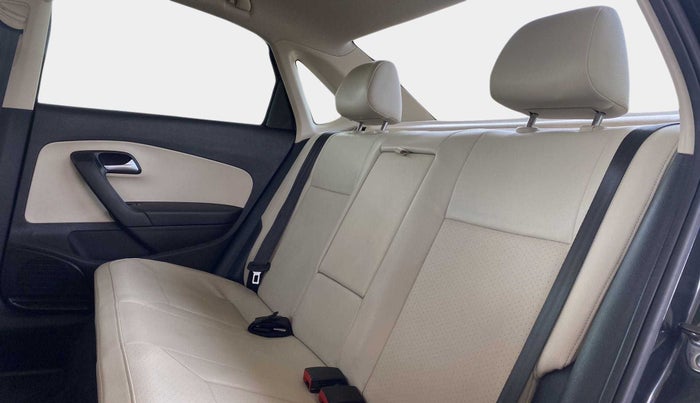 2020 Volkswagen Vento HIGHLINE PLUS 1.0L TSI, Petrol, Manual, 42,650 km, Right Side Rear Door Cabin