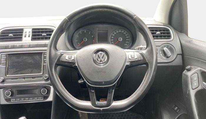 2019 Volkswagen Vento HIGHLINE PLUS 1.2 AT 16 ALLOY, Petrol, Automatic, 45,744 km, Steering Wheel Close Up
