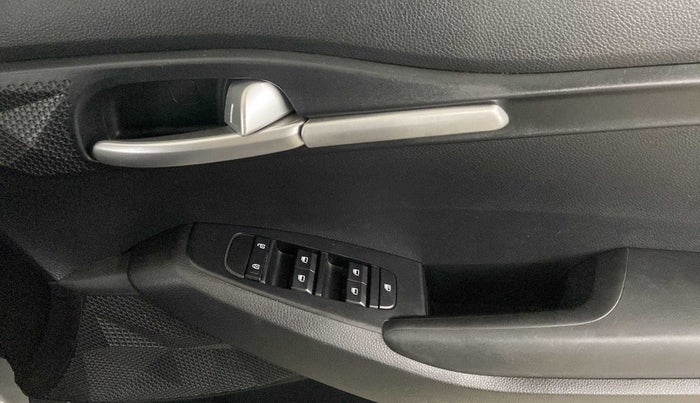 2019 KIA SELTOS HTE 1.5 DIESEL, Diesel, Manual, 39,613 km, Driver Side Door Panels Control