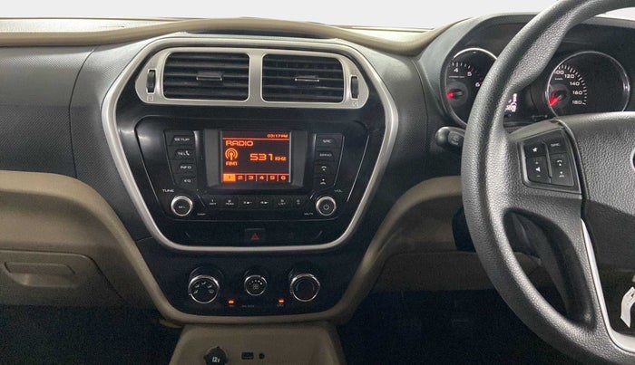 2019 Mahindra TUV300 T8, Diesel, Manual, 30,227 km, Air Conditioner