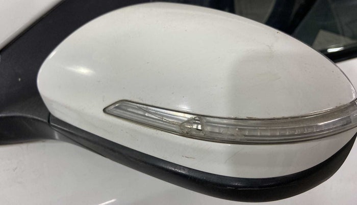 2017 Hyundai Elite i20 SPORTZ 1.2, Petrol, Manual, 53,348 km, Left rear-view mirror - Indicator light has minor damage