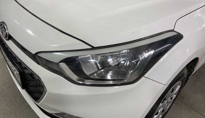 2017 Hyundai Elite i20 SPORTZ 1.2, Petrol, Manual, 53,348 km, Left headlight - Minor scratches