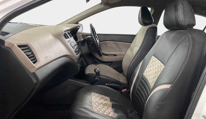 2017 Hyundai Elite i20 SPORTZ 1.2, Petrol, Manual, 53,348 km, Right Side Front Door Cabin