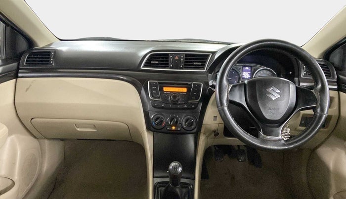 2018 Maruti Ciaz SIGMA DIESEL 1.3, Diesel, Manual, 98,779 km, Dashboard