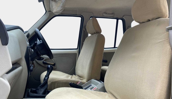 2019 Mahindra Scorpio S3, Diesel, Manual, 71,579 km, Right Side Front Door Cabin