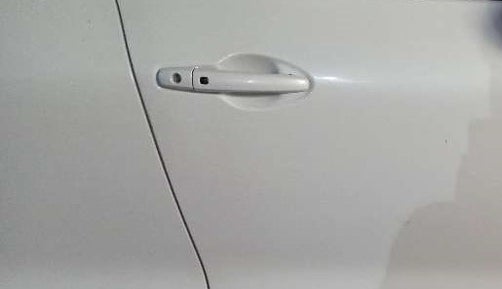 2018 Maruti Swift ZXI AMT, Petrol, Automatic, 1,11,670 km, Lock system - Keyless sensor not working
