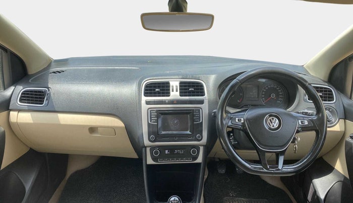 2017 Volkswagen Ameo HIGHLINE PLUS 1.5L 16 ALLOY, Diesel, Manual, 99,643 km, Dashboard