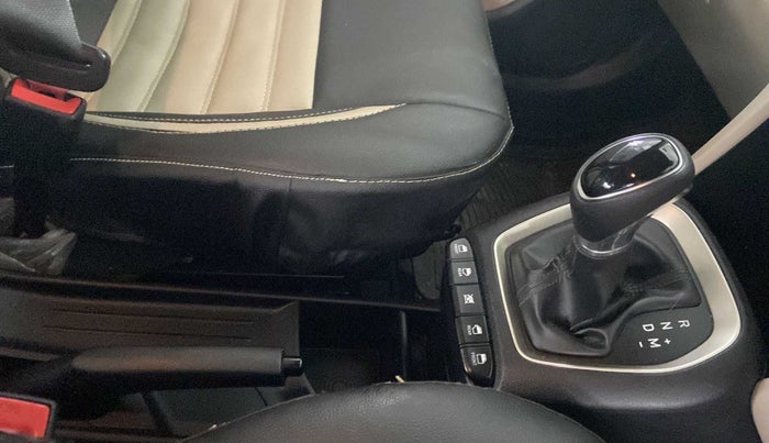 2019 Hyundai NEW SANTRO SPORTZ AMT, Petrol, Automatic, 24,121 km, Gear Lever