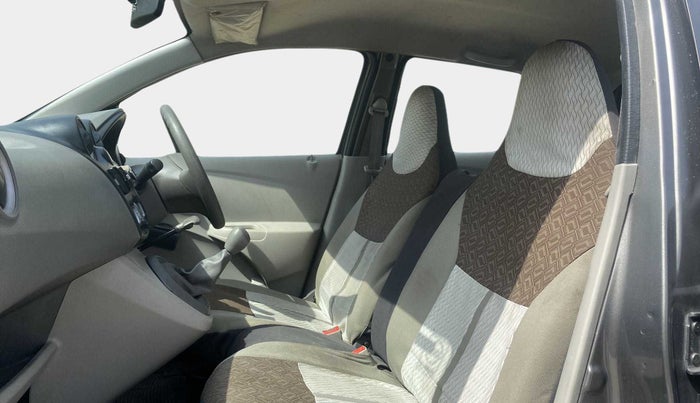 2016 Datsun Go A, Petrol, Manual, 31,316 km, Right Side Front Door Cabin