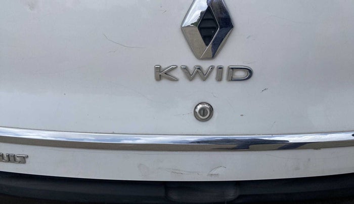 2017 Renault Kwid RXT 1.0, Petrol, Manual, 32,590 km, Dicky (Boot door) - Minor scratches